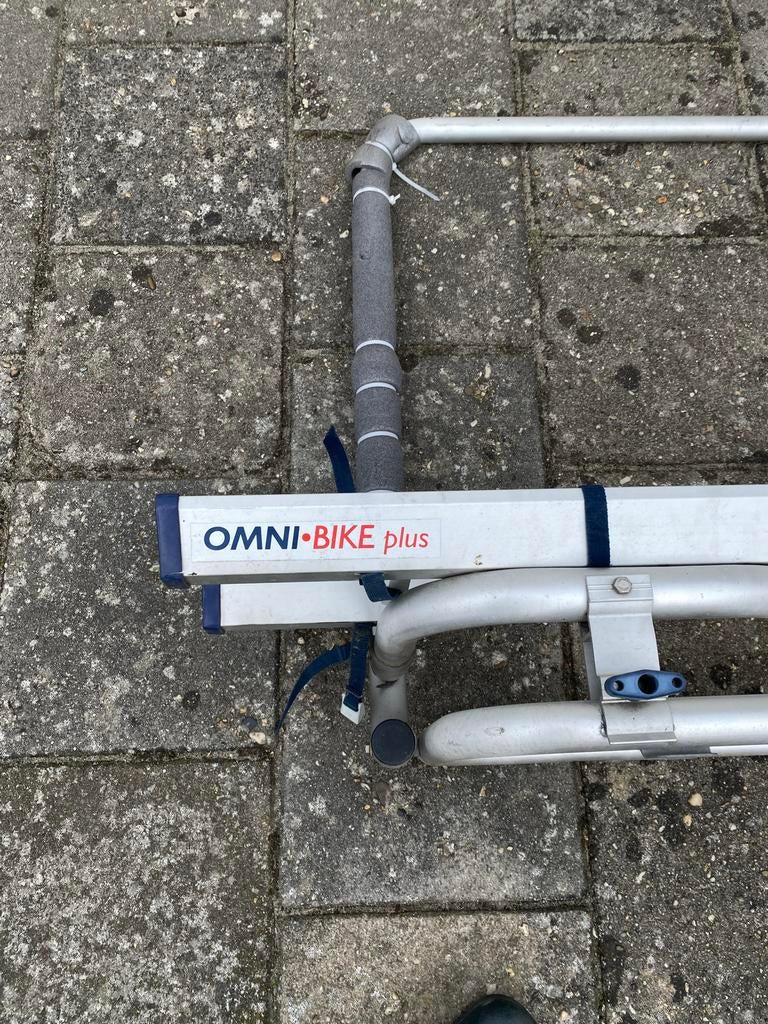 OMNI-BIKE plus fietsendrager voor caravan, Ophalen, 2 fietsen, Gebruikt, Fietsendrager-accessoire