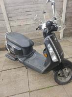 Scooter - Lopende staat, staat te verstoffen, Fietsen en Brommers, Brommeronderdelen | Scooters, Ophalen, Gebruikt