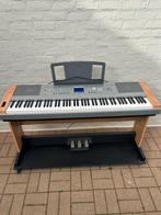 Yamaha grand portable dgx640, Muziek en Instrumenten, Keyboards, Ophalen of Verzenden, Zo goed als nieuw, 88 toetsen, Yamaha