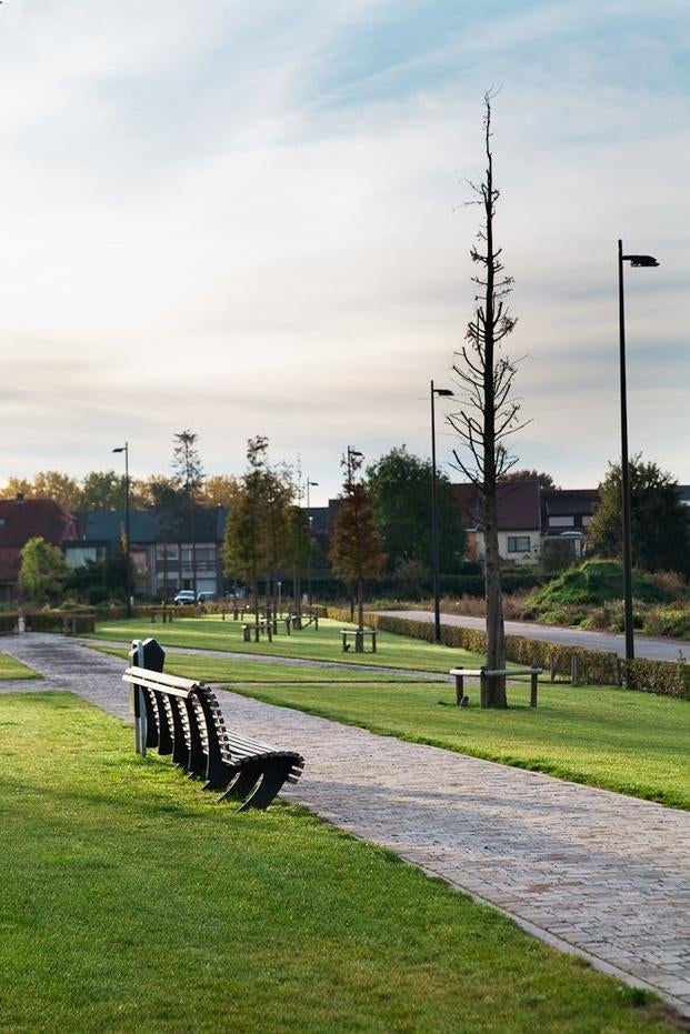 Bijzondere mooie design Tuinbank 2.70 meter lang, Ophalen of Verzenden, Nieuw, Hout