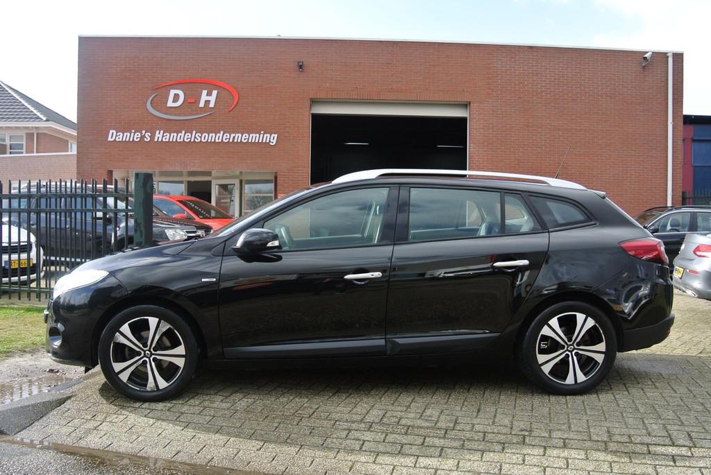 Renault Mégane Estate 1.4 TCe Bose airco apk 18-11-2026 inr, Auto's, Renault, Voorwielaandrijving, Euro 5, Gebruikt, 4 cilinders