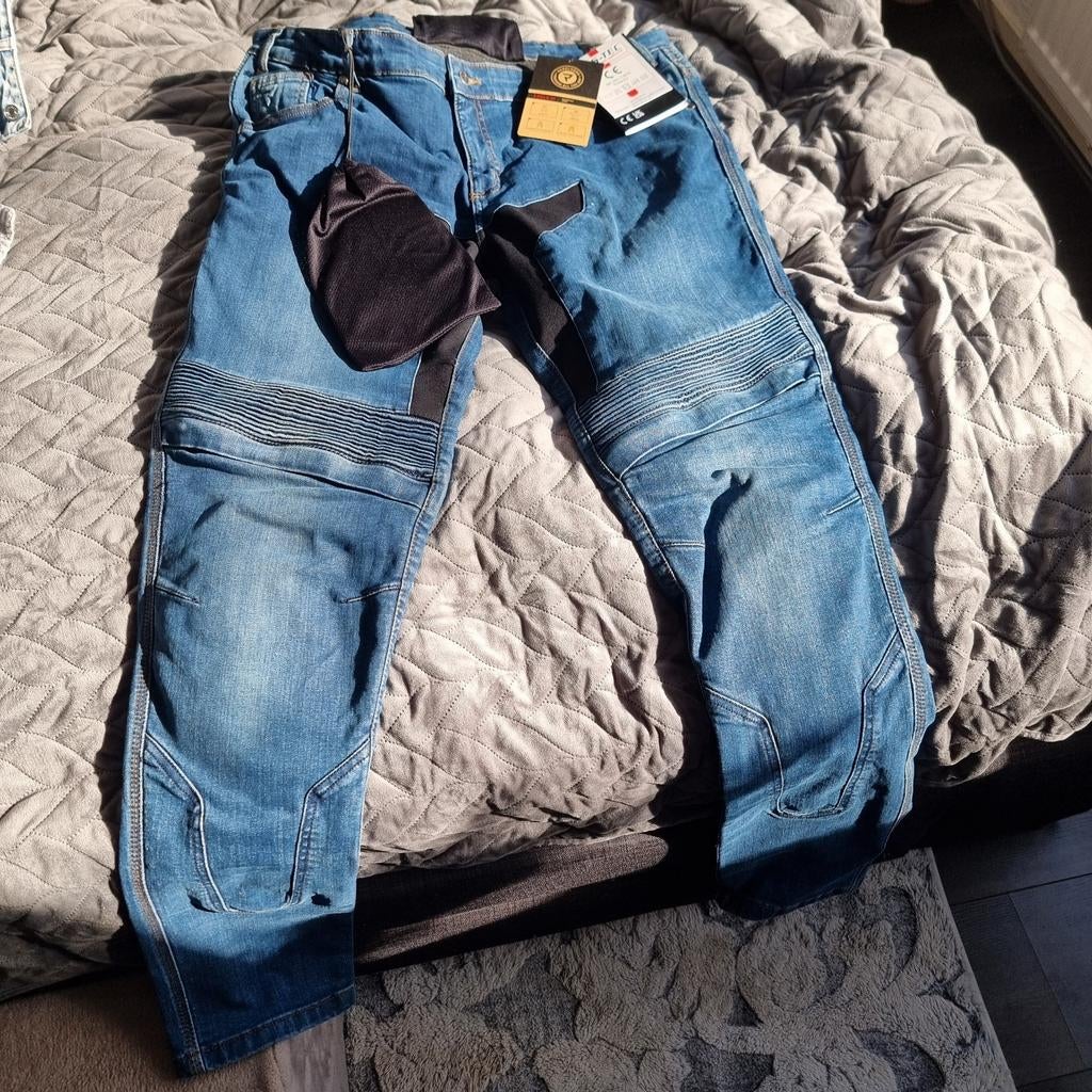 Rebelhorn Eagle III Slim Fit motorjeans W42/L34, Kleding | Heren, Spijkerbroeken en Jeans, Ophalen of Verzenden