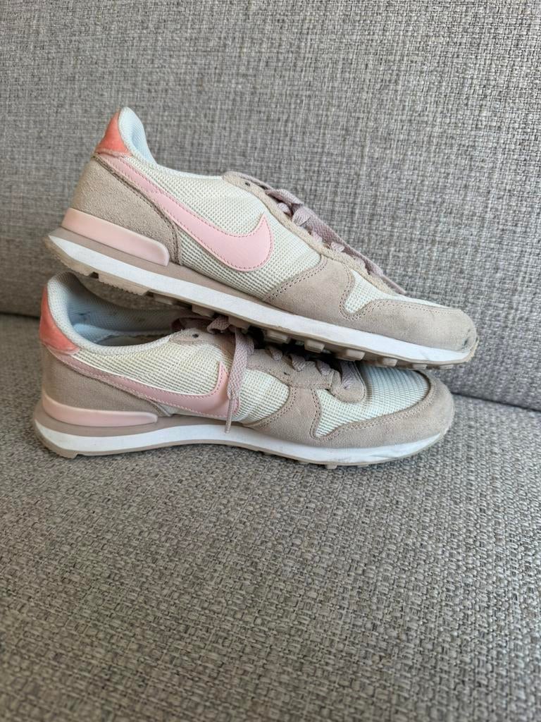 Nike internationalist 40, Ophalen of Verzenden, Gedragen, Sneakers of Gympen
