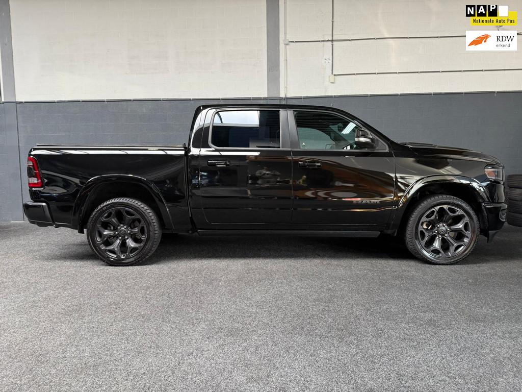 Dodge Ram 1500 5.7 V8 4x4 Crew Cab Limited Head-Up, Auto's, Dodge, Automaat, Gebruikt, 5654 cc, Zwart