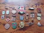 Lot DDR NVA Medailles en Speldjes - Militaria Collectie, Verzamelen, Ophalen of Verzenden, Landmacht, Duitsland, Lintje, Medaille of Wings