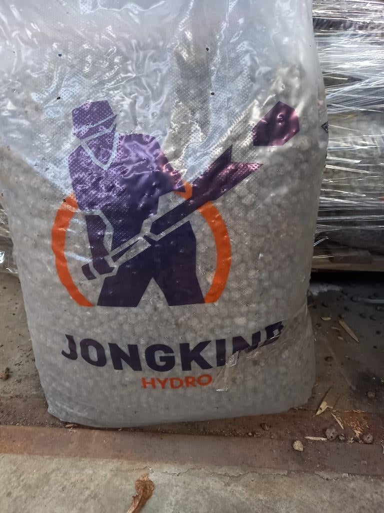 26 zak Jondkind hydro hydrokorrels bemesting, Ophalen, Hydrokorrels