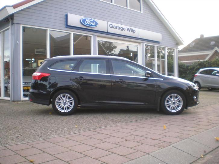 FORD Focus 1.0 EcoBoost 125pk 5-deurs Titanium WAGON, Auto's, Ford, Bedrijf, Te koop, Focus, ABS, Airconditioning, Boordcomputer