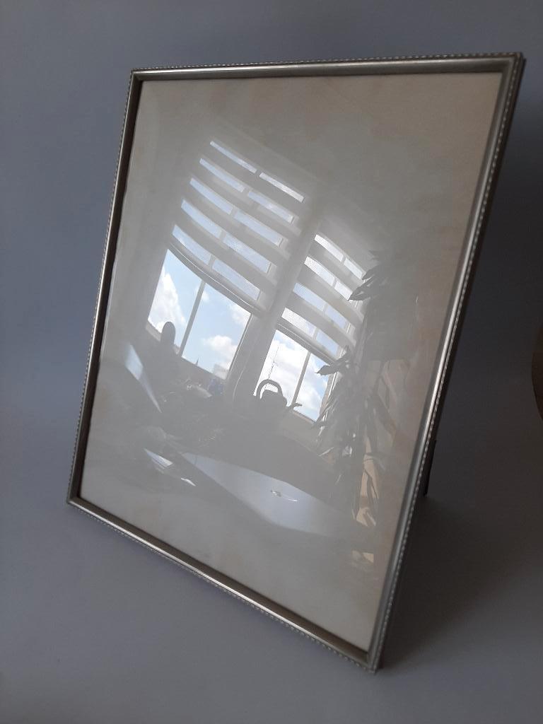oude grote fotolijst bol glas  licht bewerkt (493), Ophalen of Verzenden