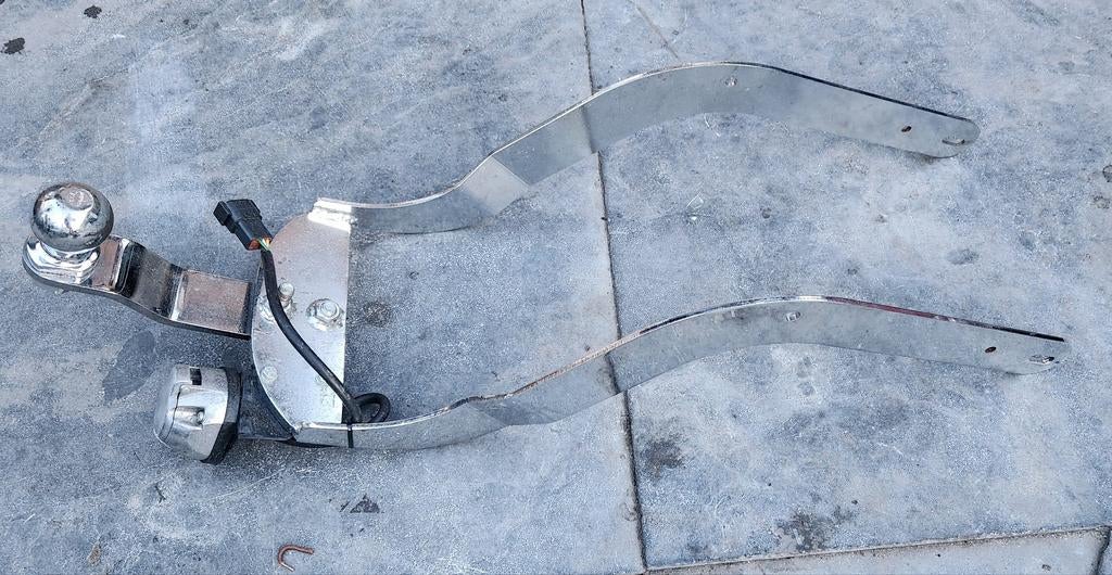 Harley Davidson trekhaak chroom Sportster Dyna, Ophalen of Verzenden, Gebruikt