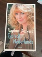 Daphne Deckers - Typisch Nederlands (Boek), Boeken, Ophalen of Verzenden, Gelezen