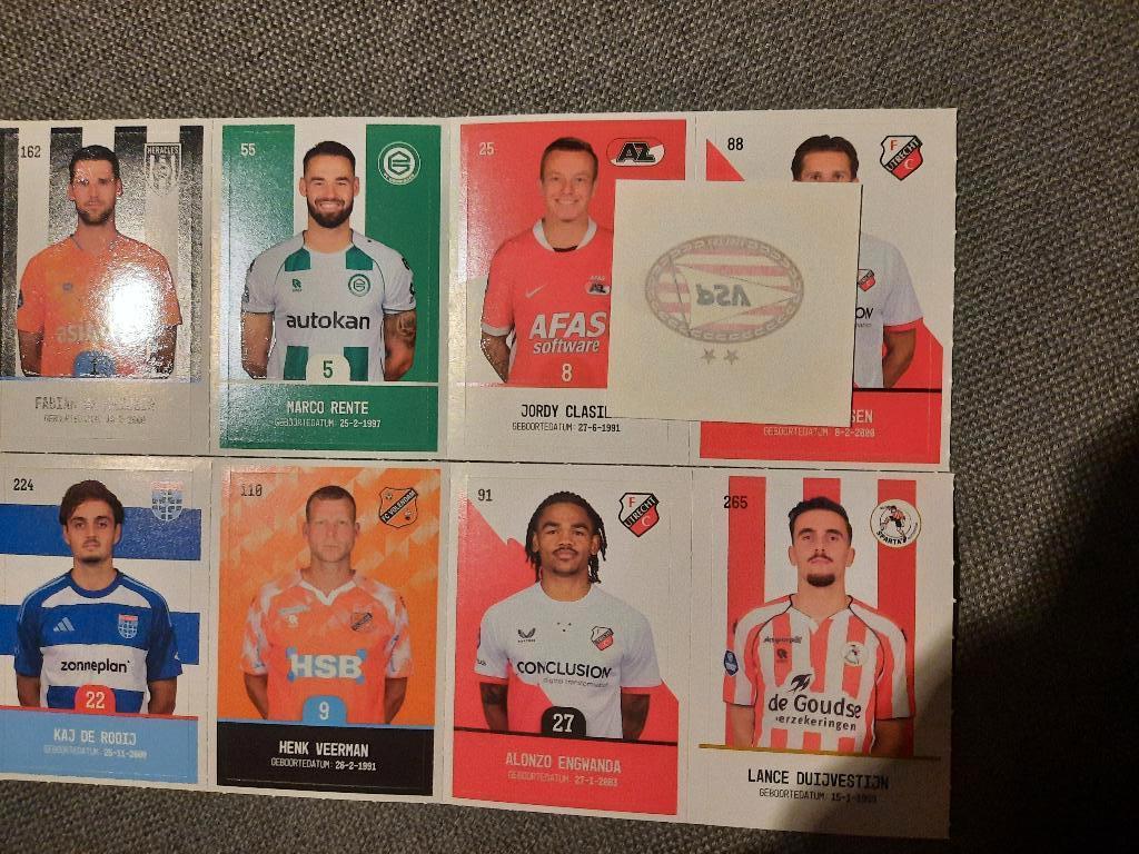 Voetbalplaatjes ruilen voor Fien en Teun kookboek stickers, Plus, Ophalen