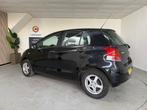 Toyota Yaris 1.0 VVTi Acces Lichtmetalen velgen, Nieuwe kopp, Voorwielaandrijving, 750 kg, Zwart, 960 kg