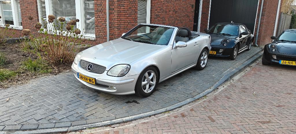 Mercedes-Benz SLK 3.2 Slk320 MOET WEG, Auto's, Achterwielaandrijving, Zwart, Cabriolet, Zilver of Grijs