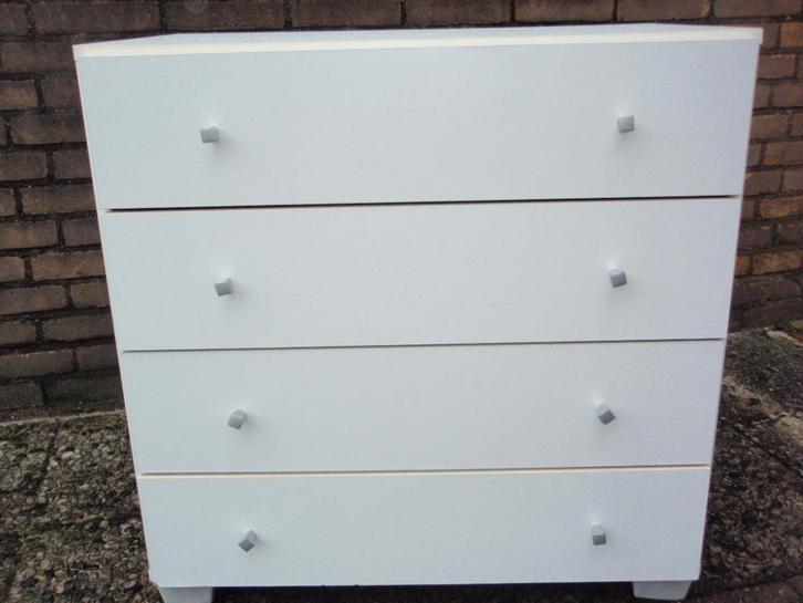 Witte ladenkast, Huis en Inrichting, Kasten | Ladekasten, Zo goed als nieuw, Minder dan 100 cm, 50 tot 100 cm, 25 tot 50 cm, Overige houtsoorten