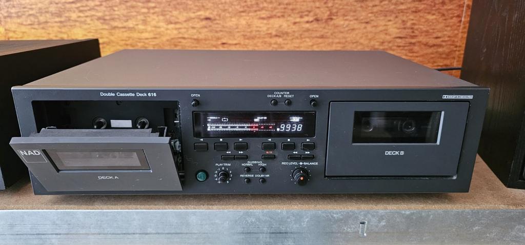 NAD dubbel cassettedeck, Ophalen