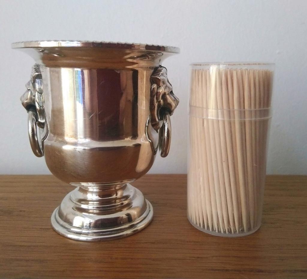 Miniatuur wijnkoeler verzilverd Viners of Sheffield 7,4 cm, Ophalen of Verzenden