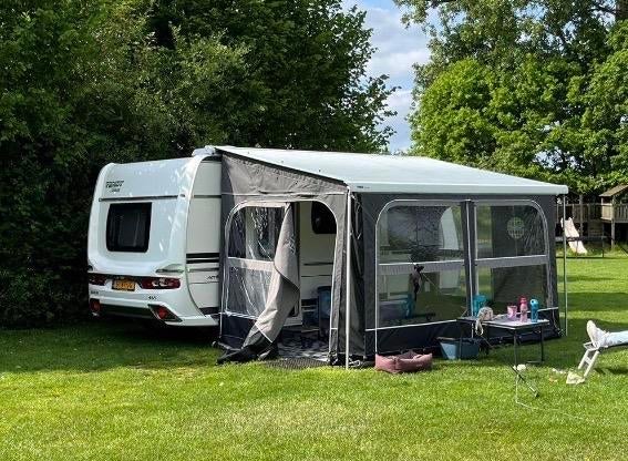 Isabella Buddy zijwandenset + 370cm voorwand + gordijnen, Ophalen, Zo goed als nieuw, Isabella