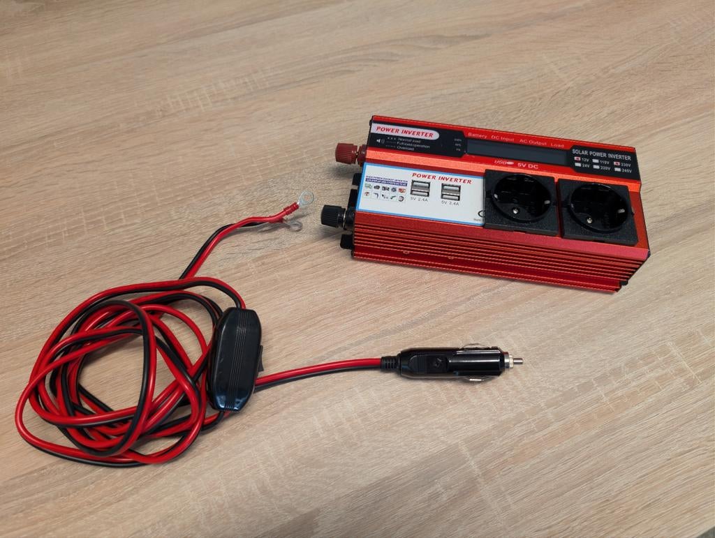 12V naar 230V omvormer met sigarettenplug, Auto-onderdelen, Elektronica en Kabels, Gebruikt, Ophalen of Verzenden