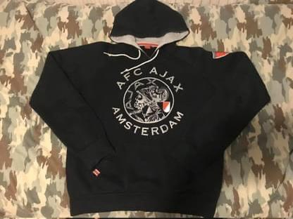 Hoodie van AJAX maat M, Ophalen of Verzenden, Zo goed als nieuw