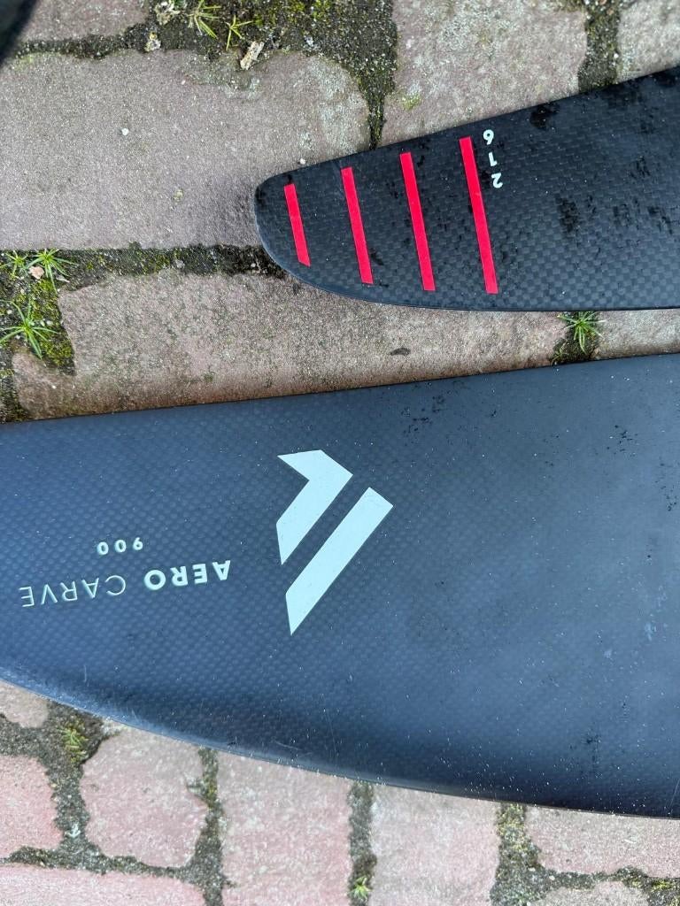 Duotone aero carve foil 900 + 216 stab, Ophalen, Zo goed als nieuw, Wingsurf-hydrofoil