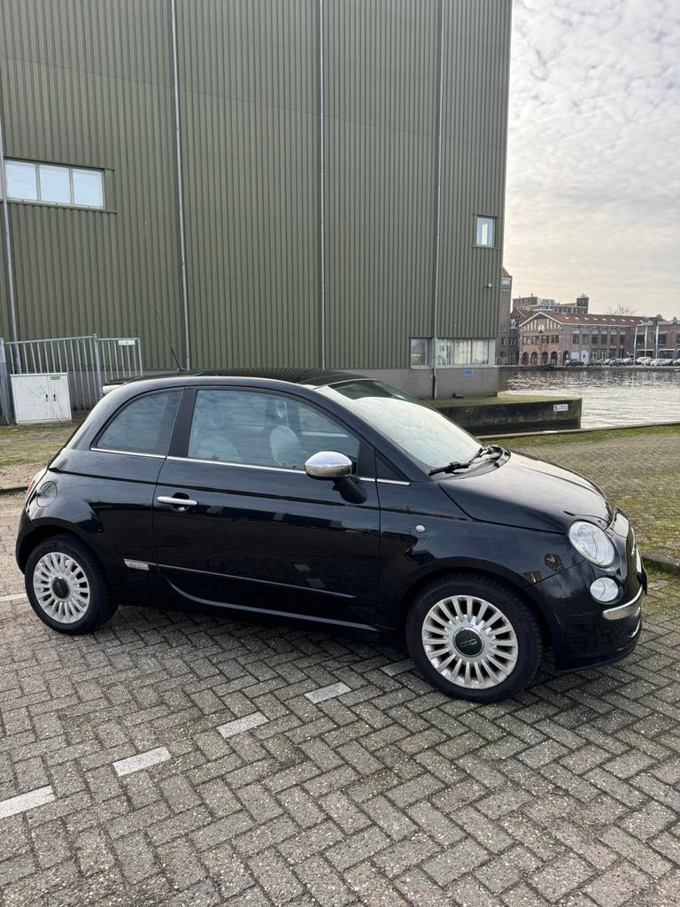Fiat 500 1.2 Sport | Automaat | Panoramadak | CarPlay, Euro 5, 4 cilinders, Leder en Stof, Zwart