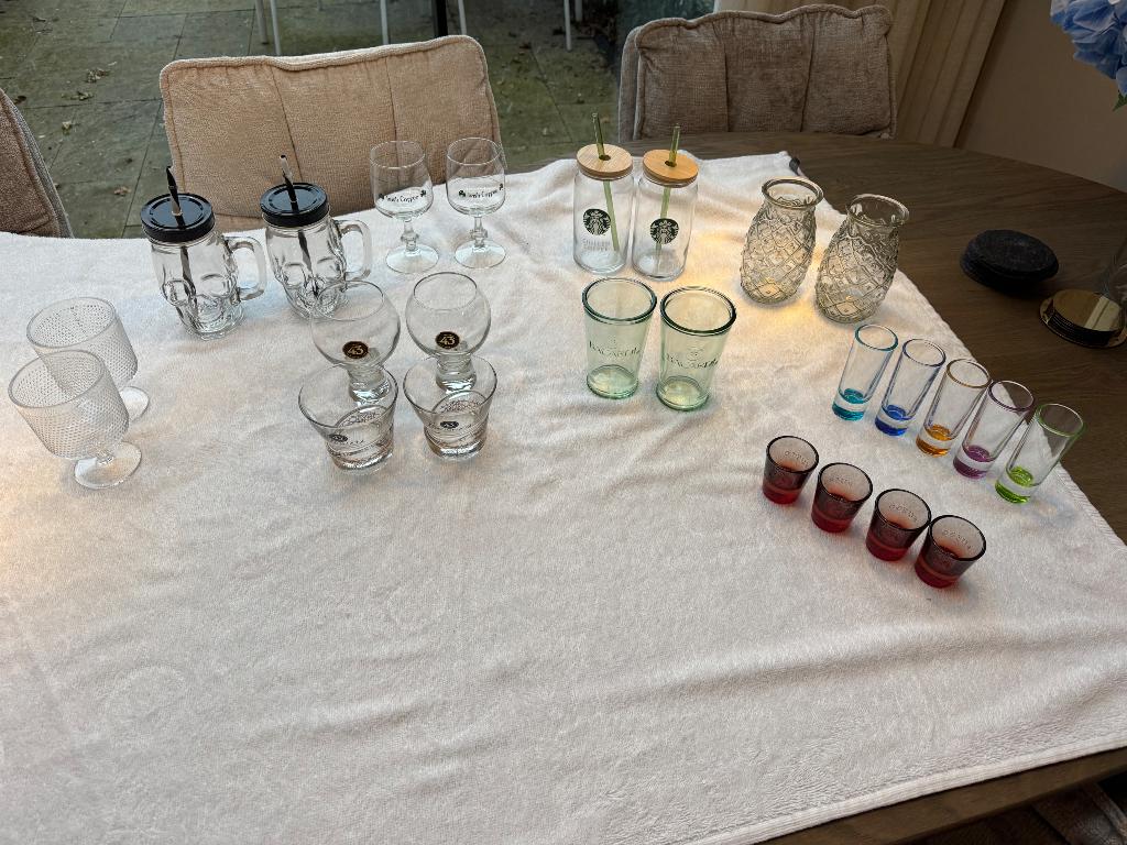 Diverse glazen / Bacardi /Licor43 / Starbuck/ Irish Coffee, Glas of Glazen, Ophalen of Verzenden, Overige stijlen, Glas