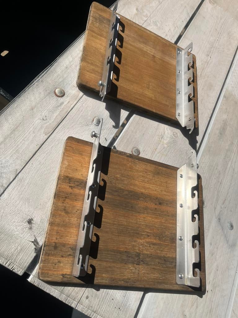 Zijtafeltjes voor Grizzly grills bbq/kamado, Ophalen, Gebruikt