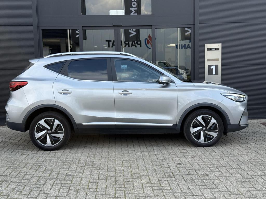 MG ZS EV 70kWh Long Range Luxury | Navi | Leder | Panoramada, Auto's, MG, 12 maanden, Gebruikt, ZS, Origineel Nederlands