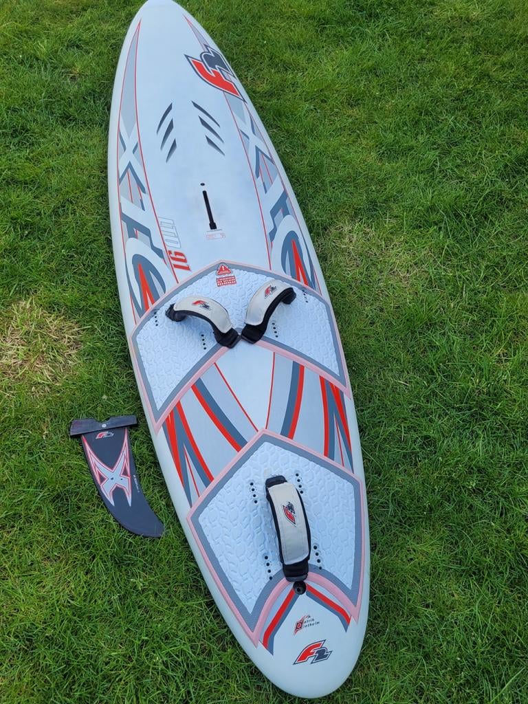 F2 XTC 91 LTD freemove en  klein windsurf spul, Watersport en Boten, Ophalen of Verzenden, Plank, Minder dan 5 m²