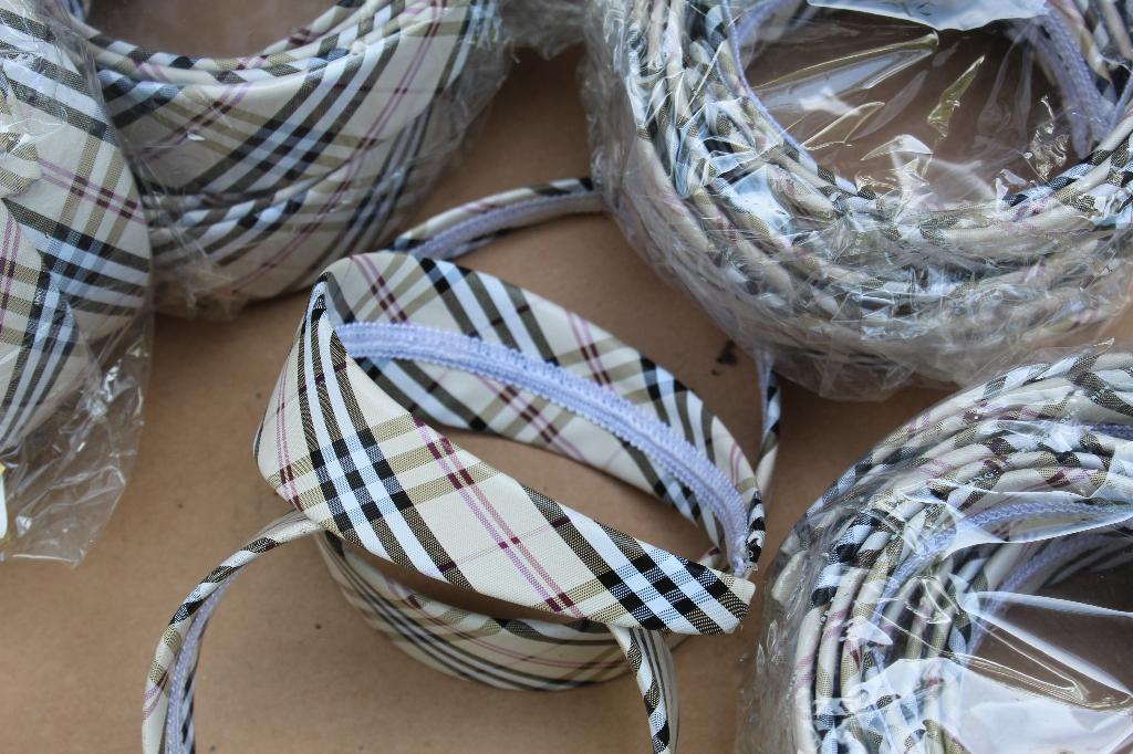 130 haarband - Dames haarmode - Verkoop Markt, Ophalen of Verzenden, Nieuw, Overige typen