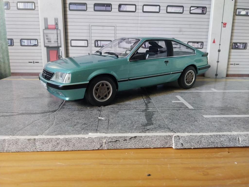 SALE : Opel Monza 2.5 E 1983 beryil green metallic norev, Ophalen of Verzenden, Nieuw, Auto, Norev