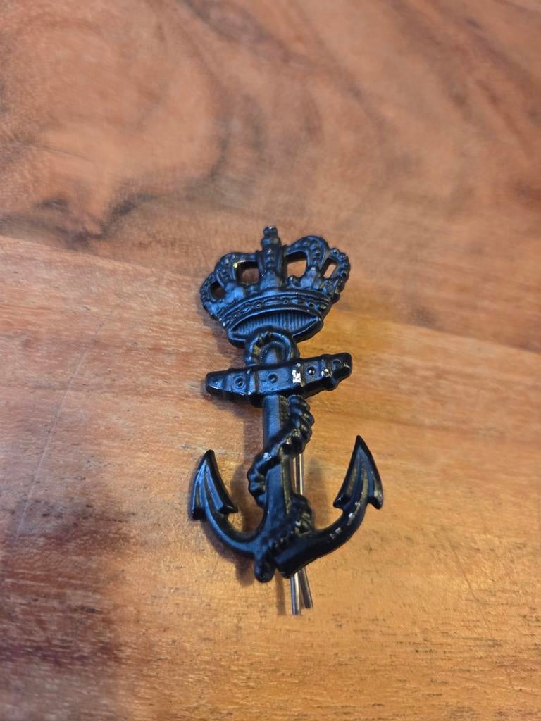 Pet embleem marine, Ophalen of Verzenden, Marine, Nederland, Embleem of Badge