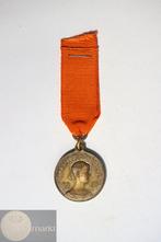 NL - Draagpenning 1898 - Inhuldiging Wilhelmina - Zeldzaam, Postzegels en Munten, Penningen en Medailles, Ophalen of Verzenden