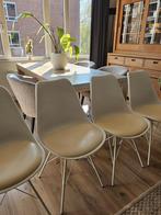 4 kunststof eetkamerstoelen, Huis en Inrichting, Stoelen, Ophalen, Wit, Kunststof, Vier