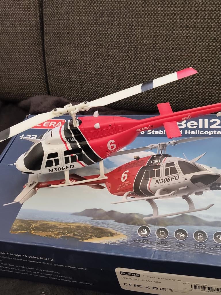 RC ERA Bell206 Helikopter - Zo goed als nieuw met 3 accu's, Hobby en Vrije tijd, Modelbouw | Radiografisch | Helikopters en Quadcopters