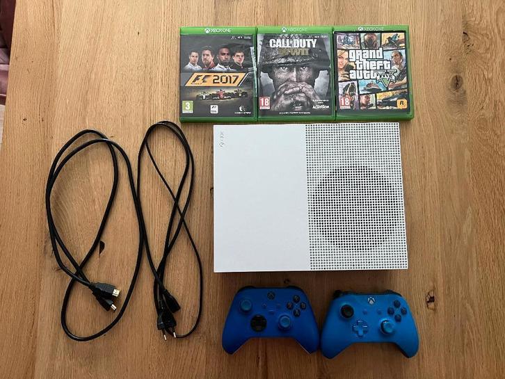Xbox One S 1TB + 2 Controllers + 3 Games (Compleet), Spelcomputers en Games, Spelcomputers | Xbox One, Zo goed als nieuw, Xbox One S