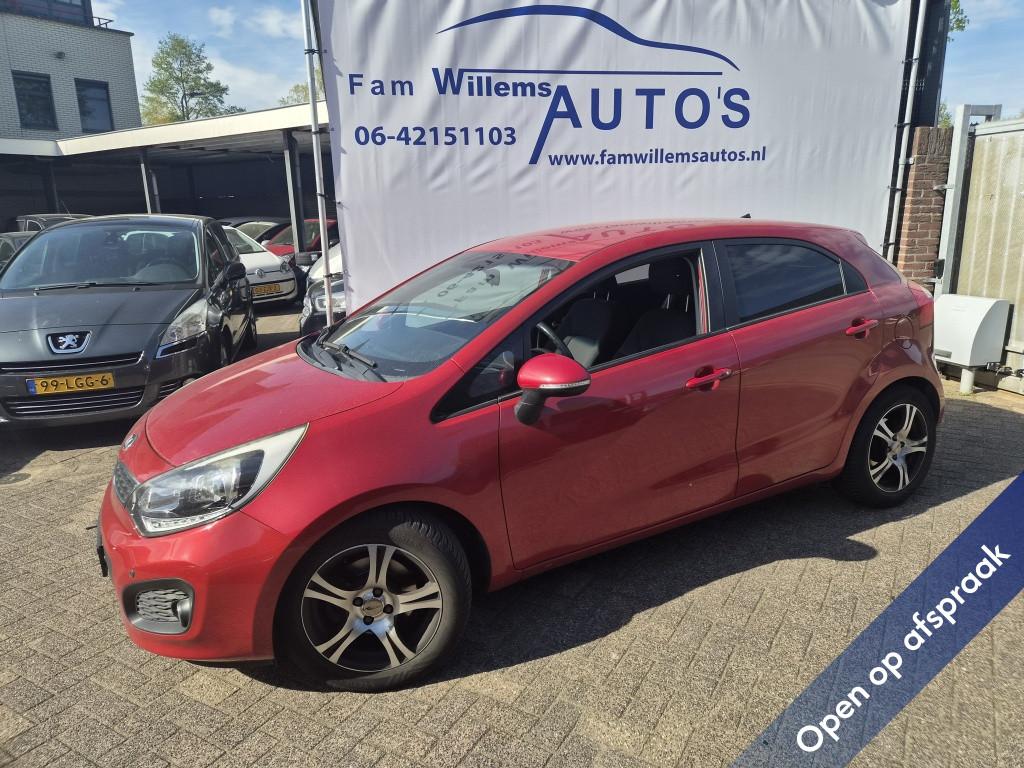 Kia Rio 1.4 CVVT Super Pack (bj 2013, automaat), Auto's, Kia, Automaat, Euro 5, Gebruikt, Zwart
