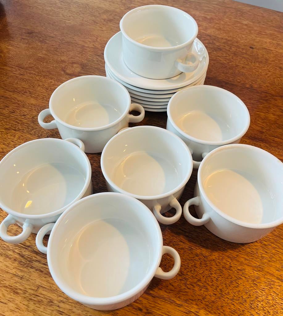 Wedgwood stonehenge midwinter plain white 7 x soepkommen +, Verzamelen, Ophalen of Verzenden, Gebruikt, Porselein, Kop en/of schotel