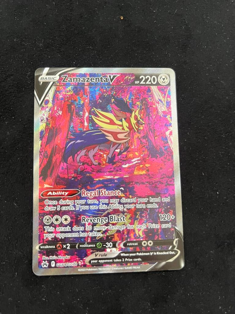 Zamazenta V #gg54, Hobby en Vrije tijd, Verzamelkaartspellen | Pokémon, Ophalen of Verzenden, Zo goed als nieuw