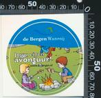 Sticker: De Bergen - Jouw eigen avontuur - Wanroij (1), Ophalen of Verzenden, Zo goed als nieuw, Bedrijf of Vereniging