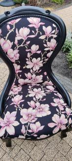 Brei/haardstoel met voetenbankje, Ophalen, Zo goed als nieuw, Stoel(en)