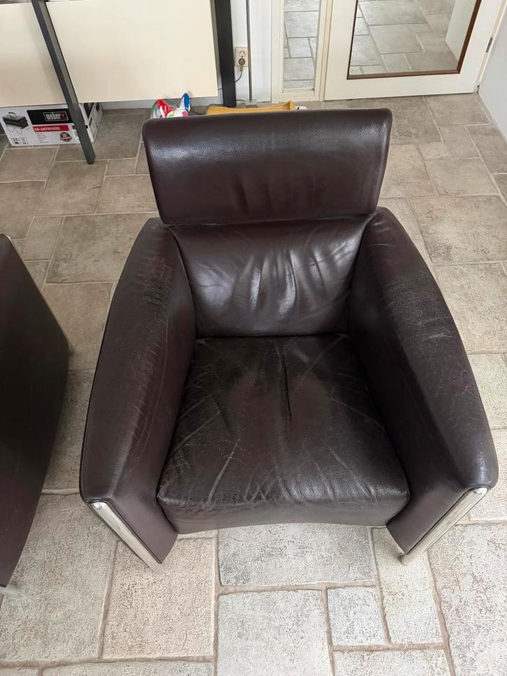 2x Leolux Goncharov fauteuils, donkerbruin leer, Huis en Inrichting, Fauteuils, Gebruikt, Leer, 75 tot 100 cm, Ophalen of Verzenden