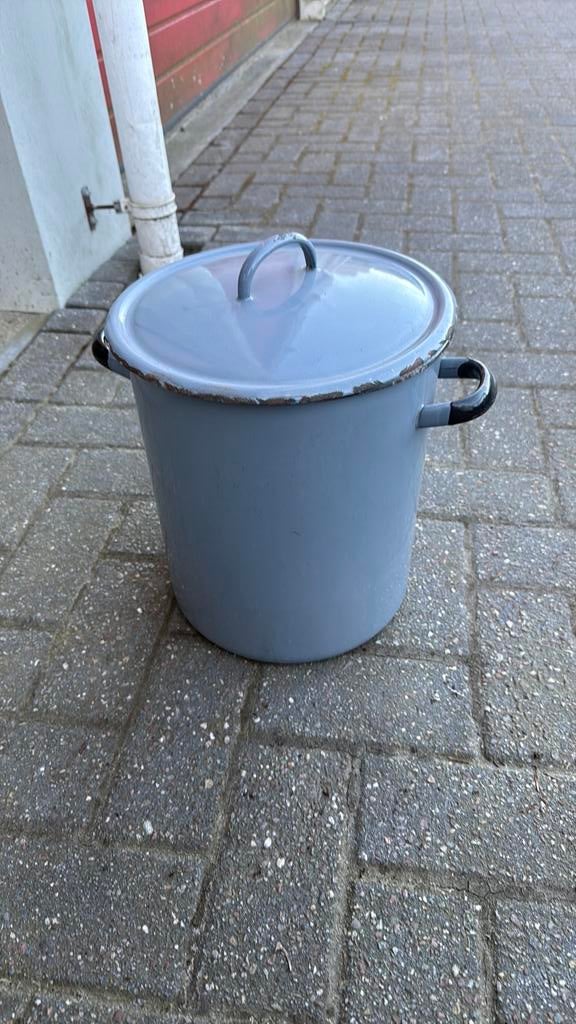 Grote gietijzeren antieke pan, Ophalen of Verzenden, Rvs, Koekenpan of Braadpan