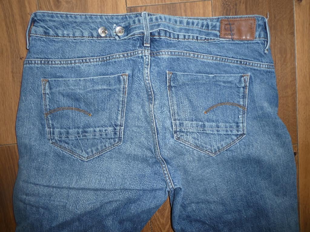 7/8 dames Gstar Low Rise  spijkerbroek maat ??, Zo goed als nieuw, W30 - W32 (confectie 38/40), G-star, Verzenden