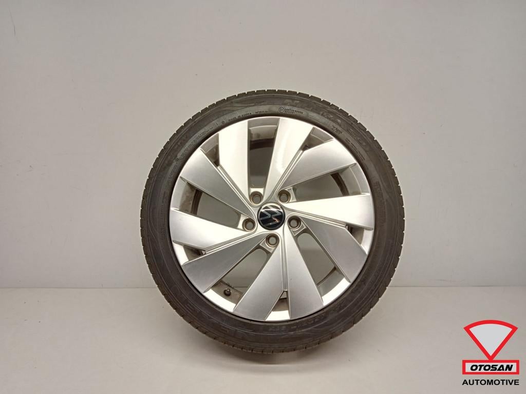 VW Golf 8 Belmont 17 Inch Velg + zomerband 6,5mm 5H0601025C