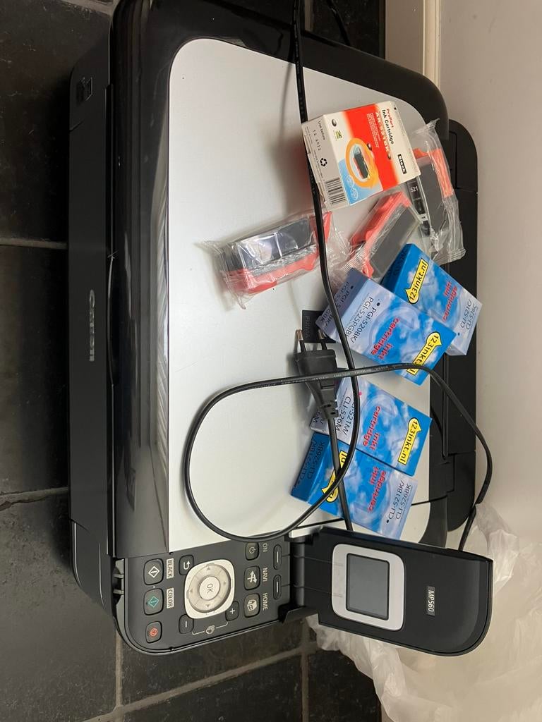 Canon printer + cartridges, Computers en Software, Printers, Ophalen, Kleur printen, Printer, Inkjetprinter
