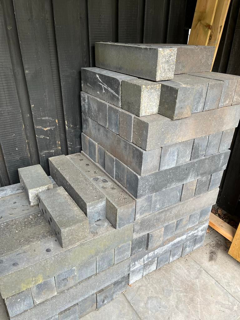 Lijmblokken bloembak 60x10x12cm Antraciet/grijs, Gebruikt, Minder dan 30 cm, Ophalen of Verzenden, 60 tot 100 cm