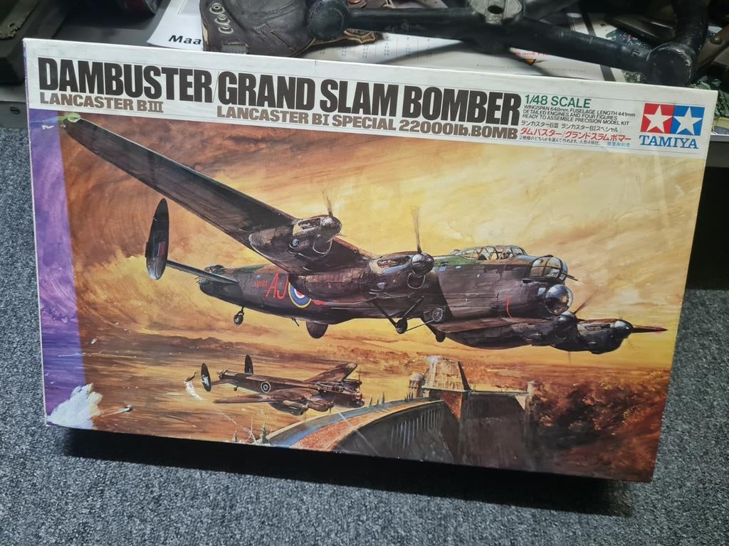 Tamiya Dambuster Grand Slam Bomber modelbouw, Ophalen of Verzenden