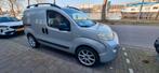 Fiat Fiorino 1.3 MJ DPF 2010 met nieuwe apk, Auto's, Bestelauto's, Voorwielaandrijving, Euro 5, Zwart, 4 cilinders