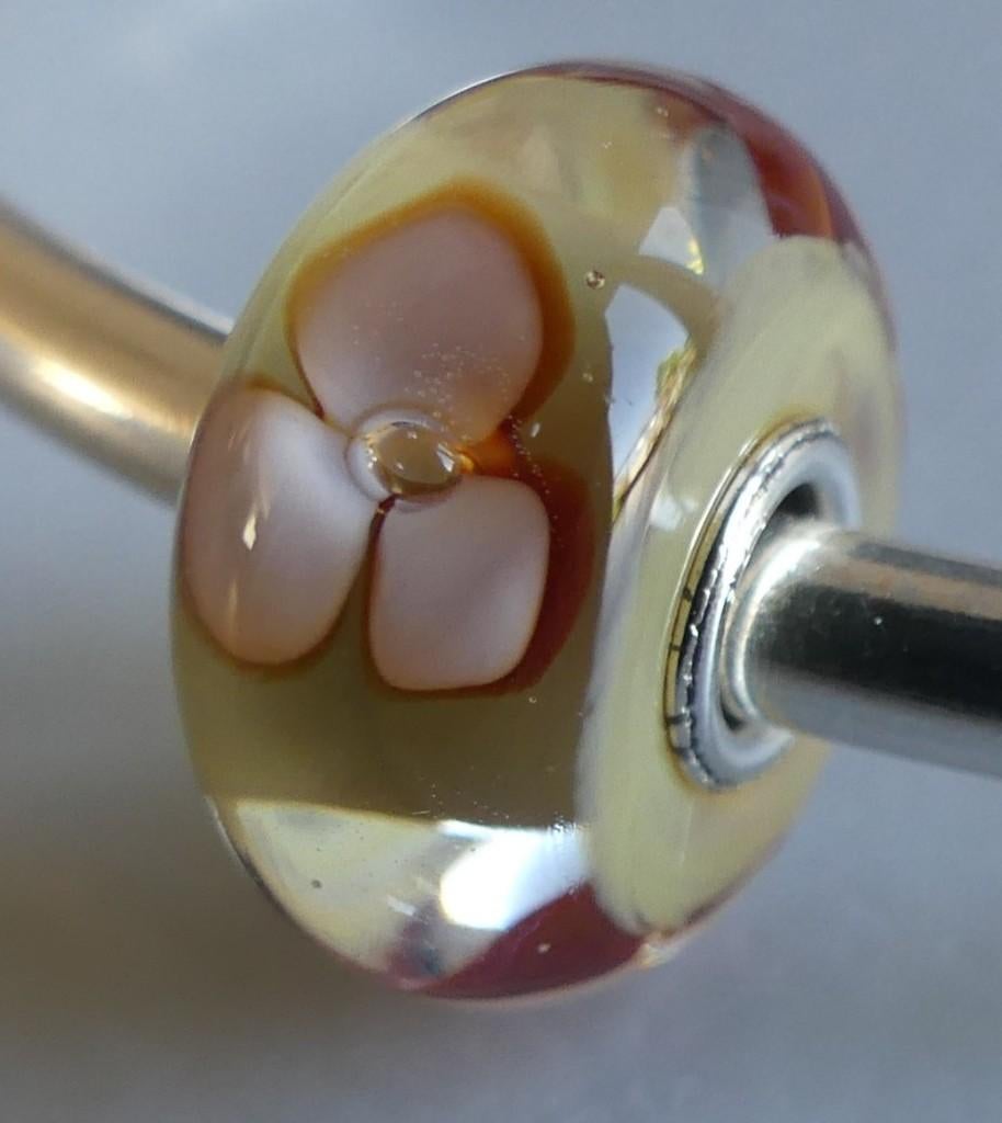 Trollbeads CAPPUCCINOBLOEM  **NIEUW**, -, Verzenden, -, Nieuw